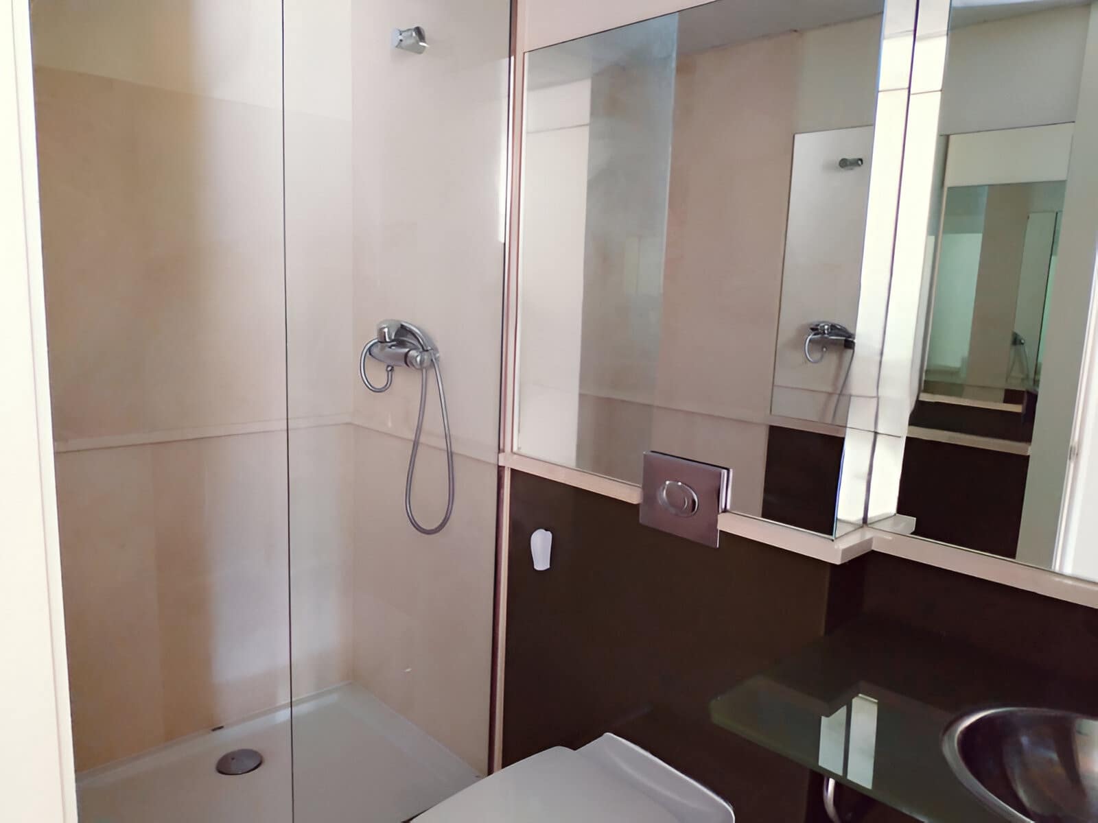 Ático de 2 habitaciones en Manilva en venta con piscina garaje - 339.000 € (Ref: 9126658)