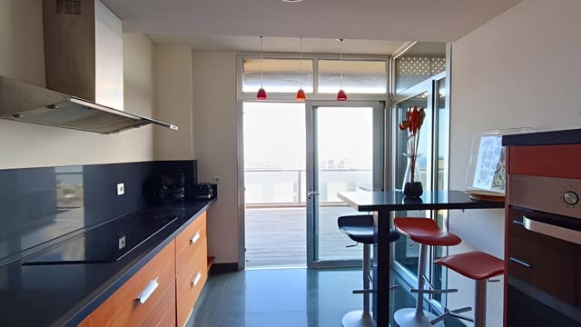 Ático de 2 habitaciones en Manilva en venta con piscina garaje - 339.000 € (Ref: 9126658)