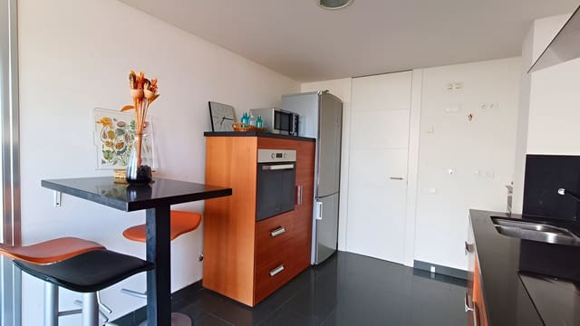 Ático de 2 habitaciones en Manilva en venta con piscina garaje - 339.000 € (Ref: 9126658)