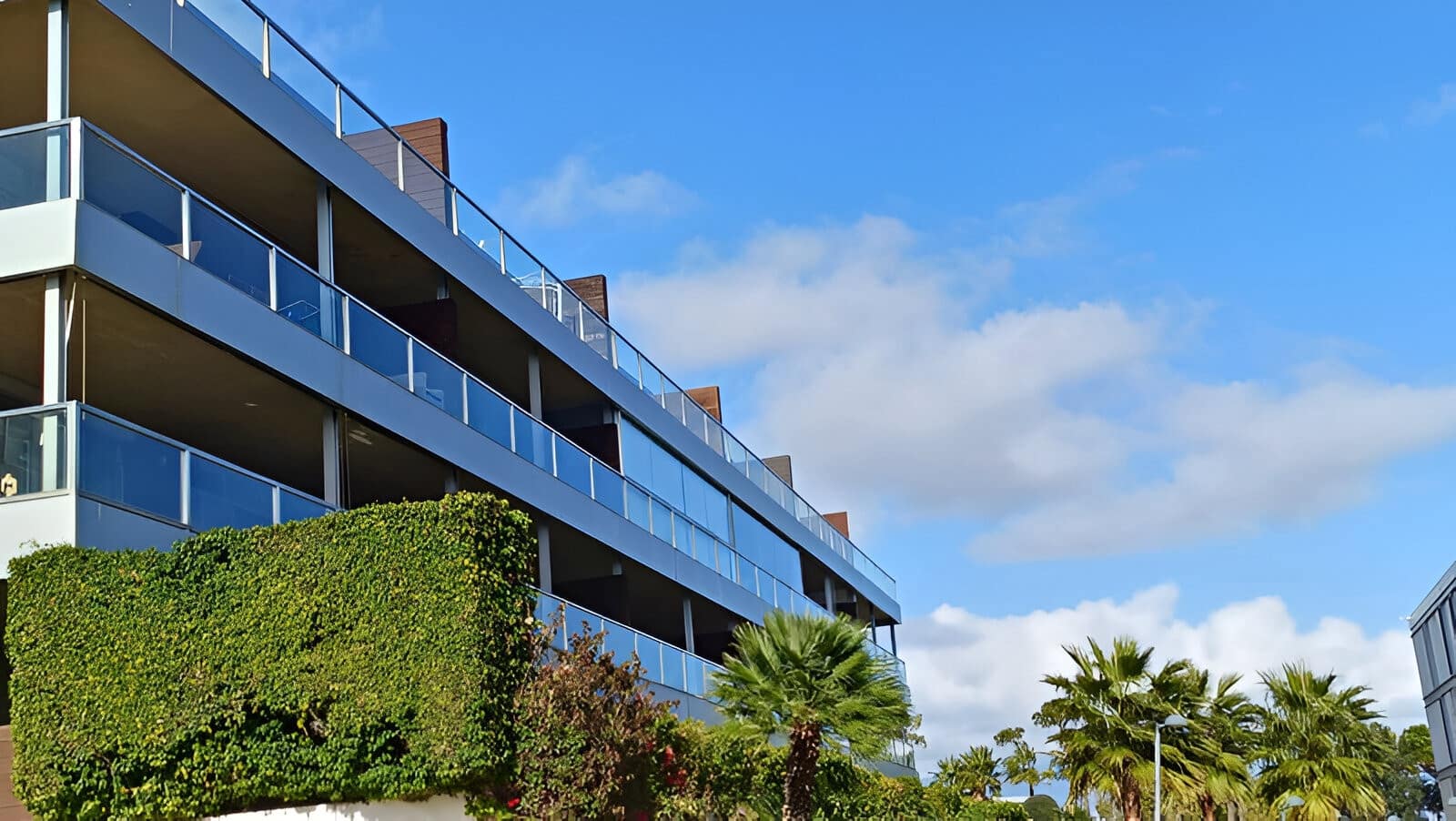 Ático de 2 habitaciones en Manilva en venta con piscina garaje - 339.000 € (Ref: 9126658)