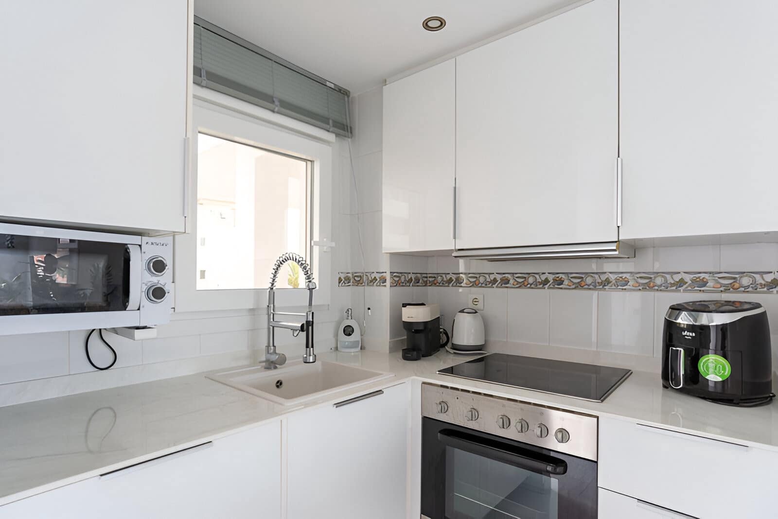 2 slaapkamer Penthouse te koop in Riviera del Sol met zwembad garage - € 320.000 (Ref: 9126659)