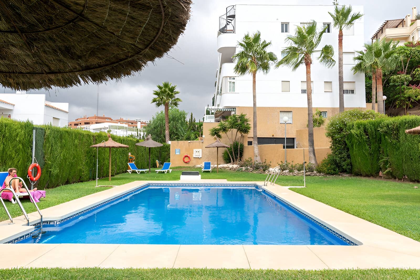 2 slaapkamer Penthouse te koop in Riviera del Sol met zwembad garage - € 320.000 (Ref: 9126659)