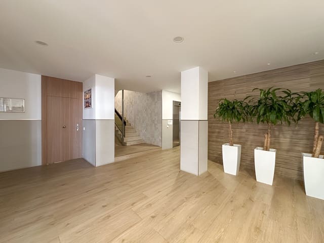 Apartamento de 1 habitación en Fuengirola en venta - 315.000 € (Ref: 9126660)