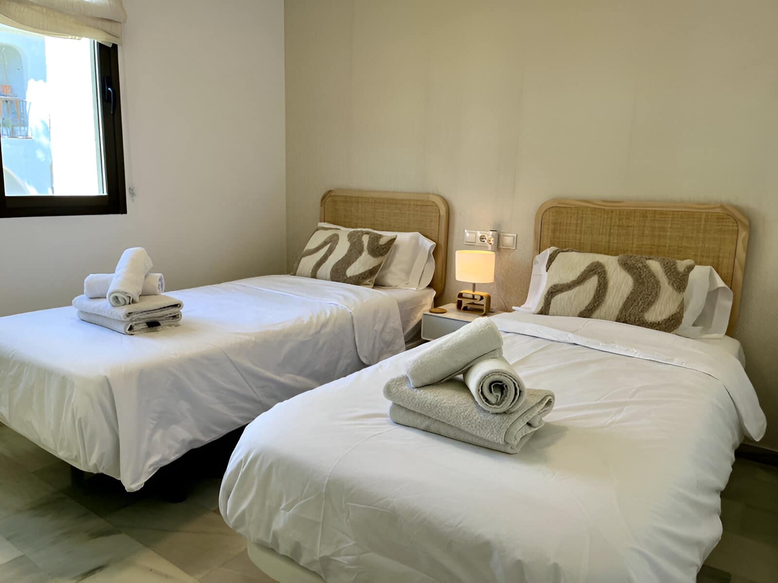 2 quarto Apartamento para venda em El Chaparral com piscina garagem - 300 000 € (Ref: 9126661)