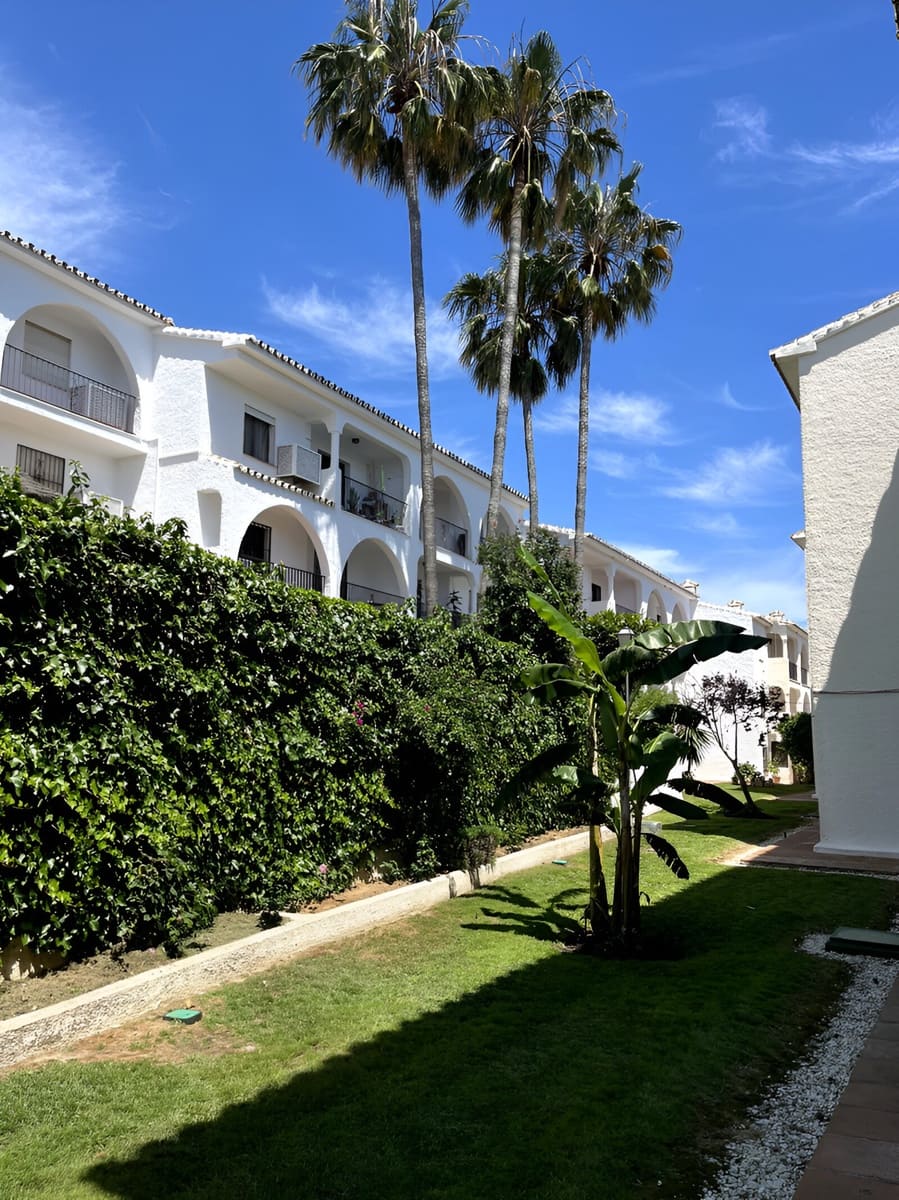 2 quarto Apartamento para venda em El Chaparral com piscina garagem - 300 000 € (Ref: 9126661)