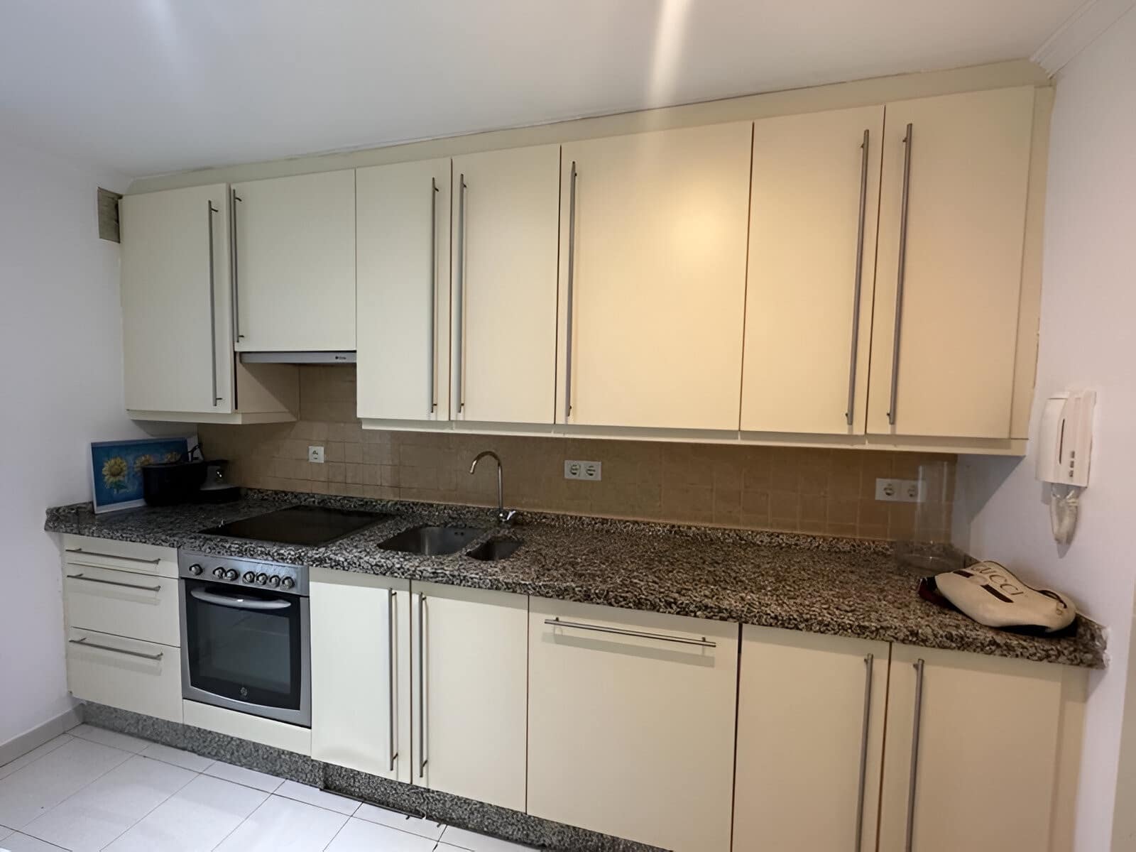 3 quarto Apartamento para venda em Nueva Andalucia com piscina garagem - 395 000 € (Ref: 9128131)