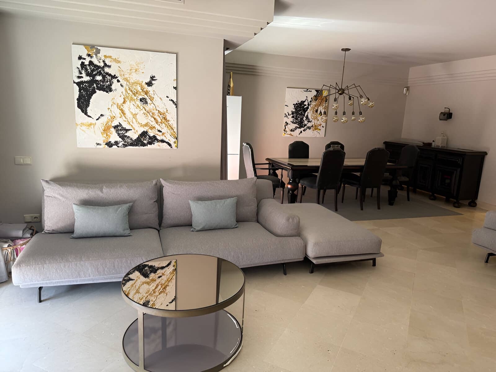 3 sypialnia Apartament na sprzedaż w Puerto Banus z basenem garażem - 1 200 000 € (Ref: 9136953)