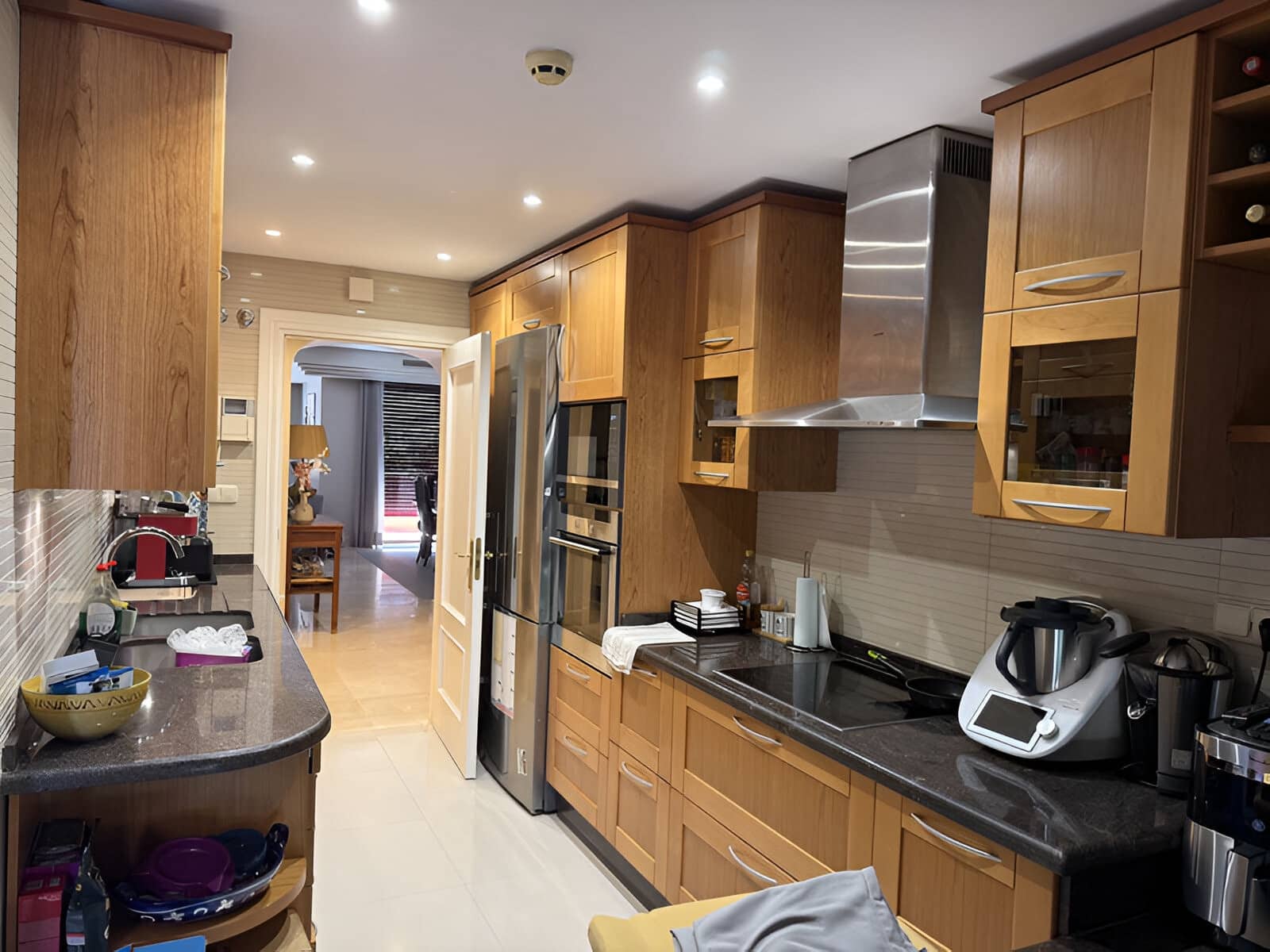 3 sypialnia Apartament na sprzedaż w Puerto Banus z basenem garażem - 1 200 000 € (Ref: 9136953)