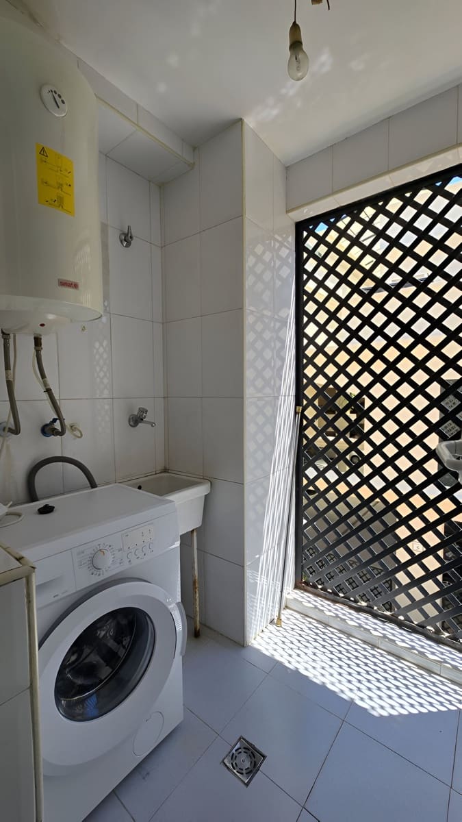 3 bedroom Apartment for sale in Nueva Andalucia with pool garage - € 510,000 (Ref: 9146903)