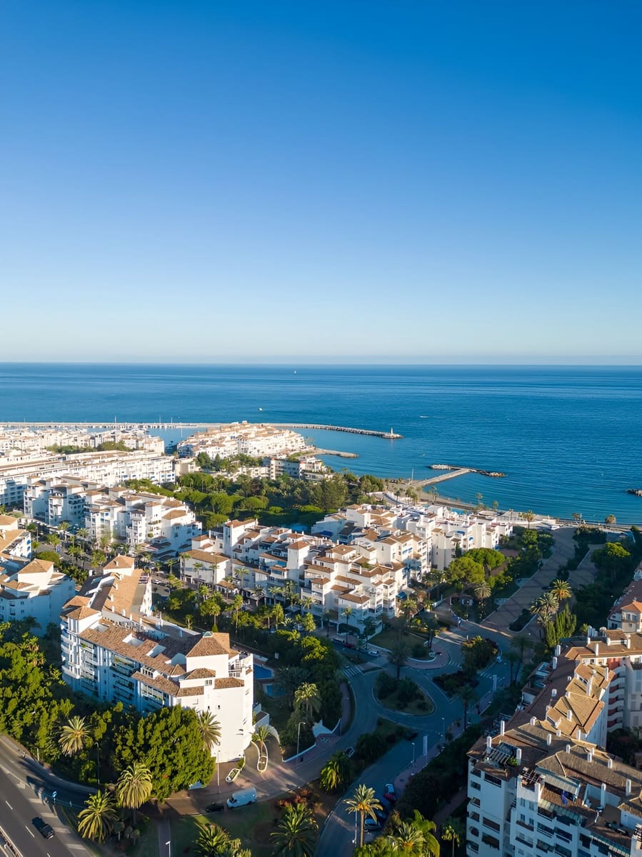 2 makuuhuone Huoneisto myytävänä paikassa Nueva Andalucia mukana uima-altaan - 497 000 € (Ref: 9146904)