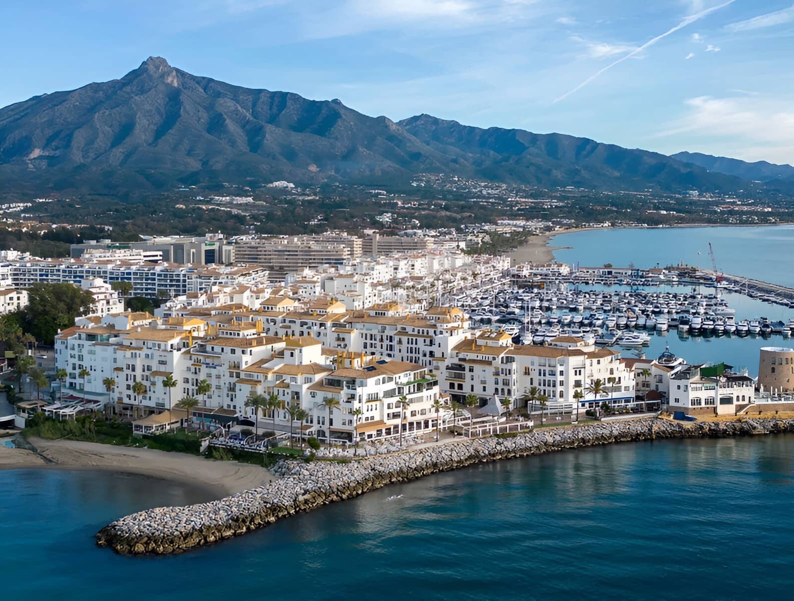 2 makuuhuone Huoneisto myytävänä paikassa Nueva Andalucia mukana uima-altaan - 497 000 € (Ref: 9146904)