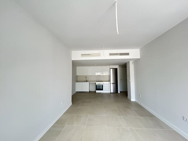 2 makuuhuone Huoneisto myytävänä paikassa Estepona mukana uima-altaan 
autotalli - 450 000 € (Ref: 9146905)