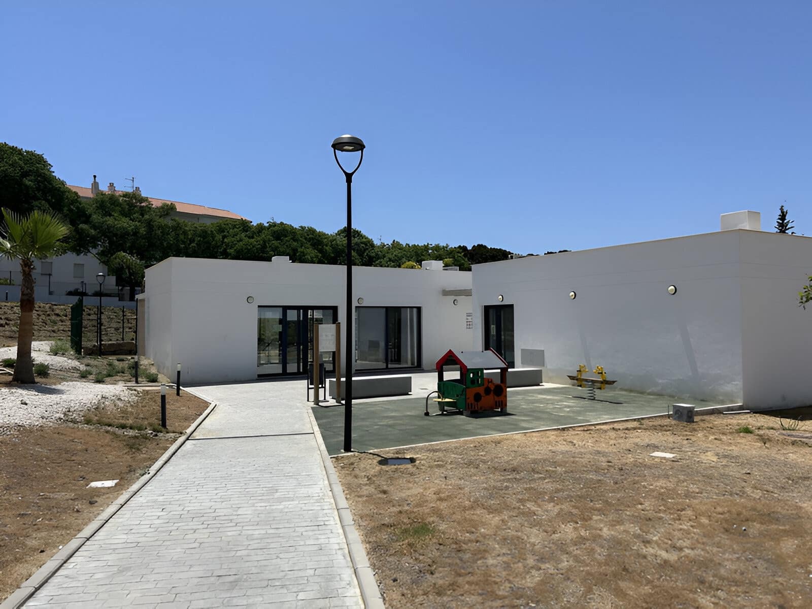 2 makuuhuone Huoneisto myytävänä paikassa Estepona mukana uima-altaan 
autotalli - 450 000 € (Ref: 9146905)