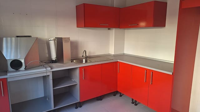 3 sypialnia Dom na sprzedaż w Calahonda, Mijas z basenem garażem - 442 500 € (Ref: 9146906)