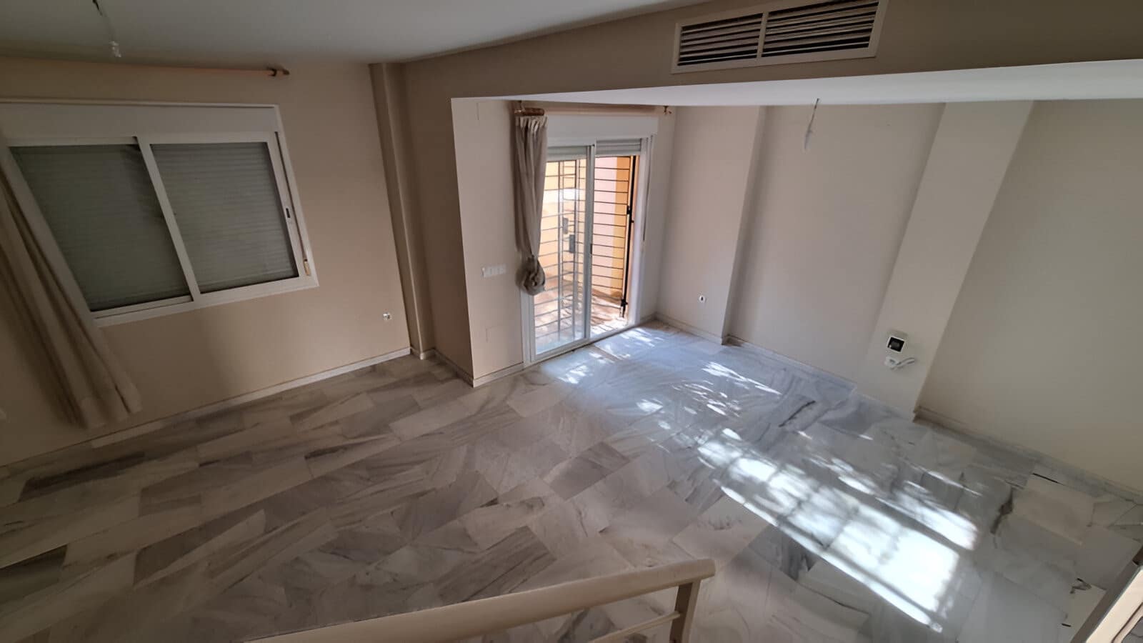 3 soveværelse Byhus til salg i Calahonda med swimmingpool garage - € 442.500 (Ref: 9146906)