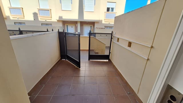 3 sypialnia Dom na sprzedaż w Calahonda, Mijas z basenem garażem - 442 500 € (Ref: 9146906)