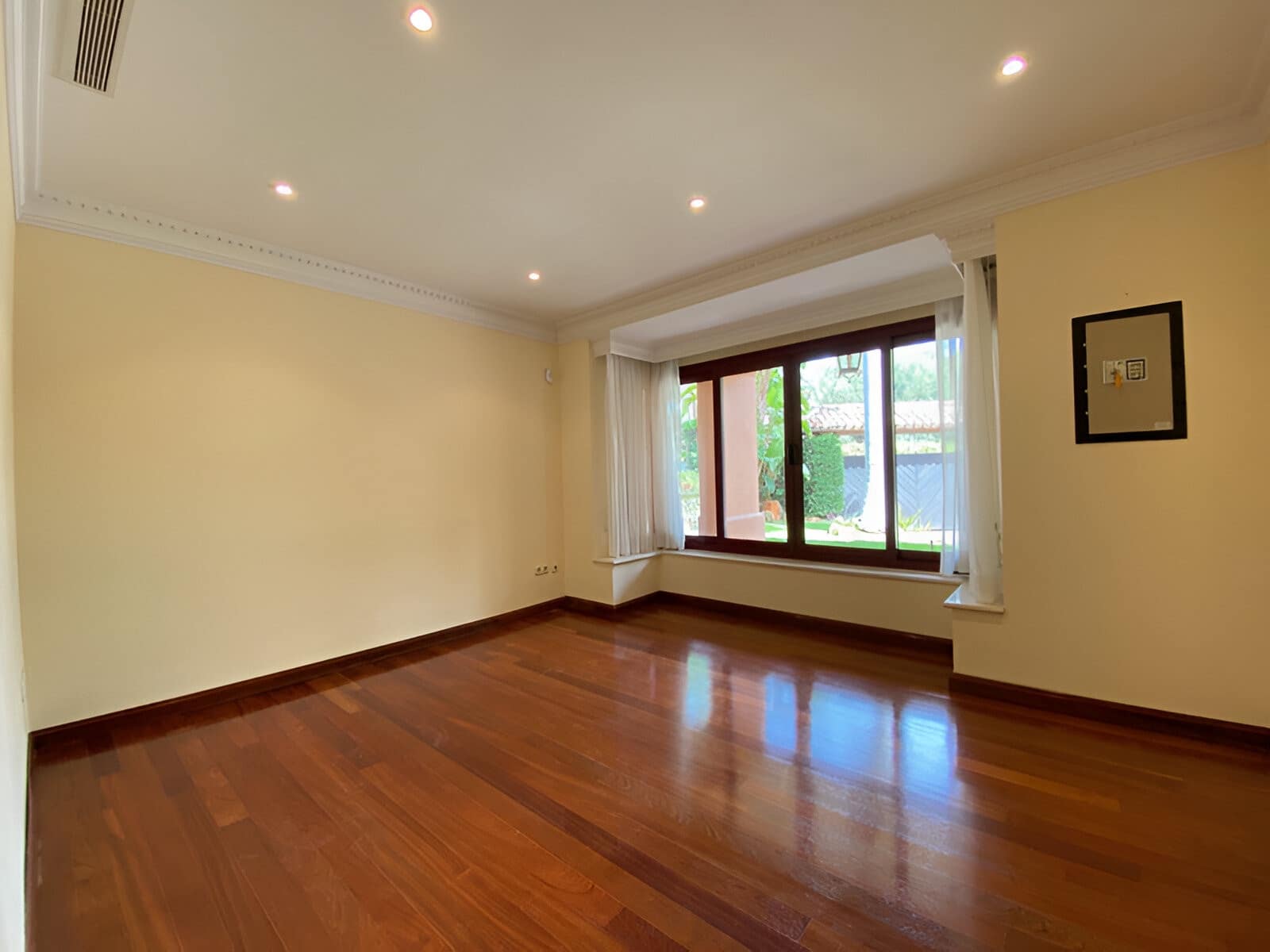 6 quarto Moradia para venda em Marbella com piscina garagem - 4 500 000 € (Ref: 9149017)