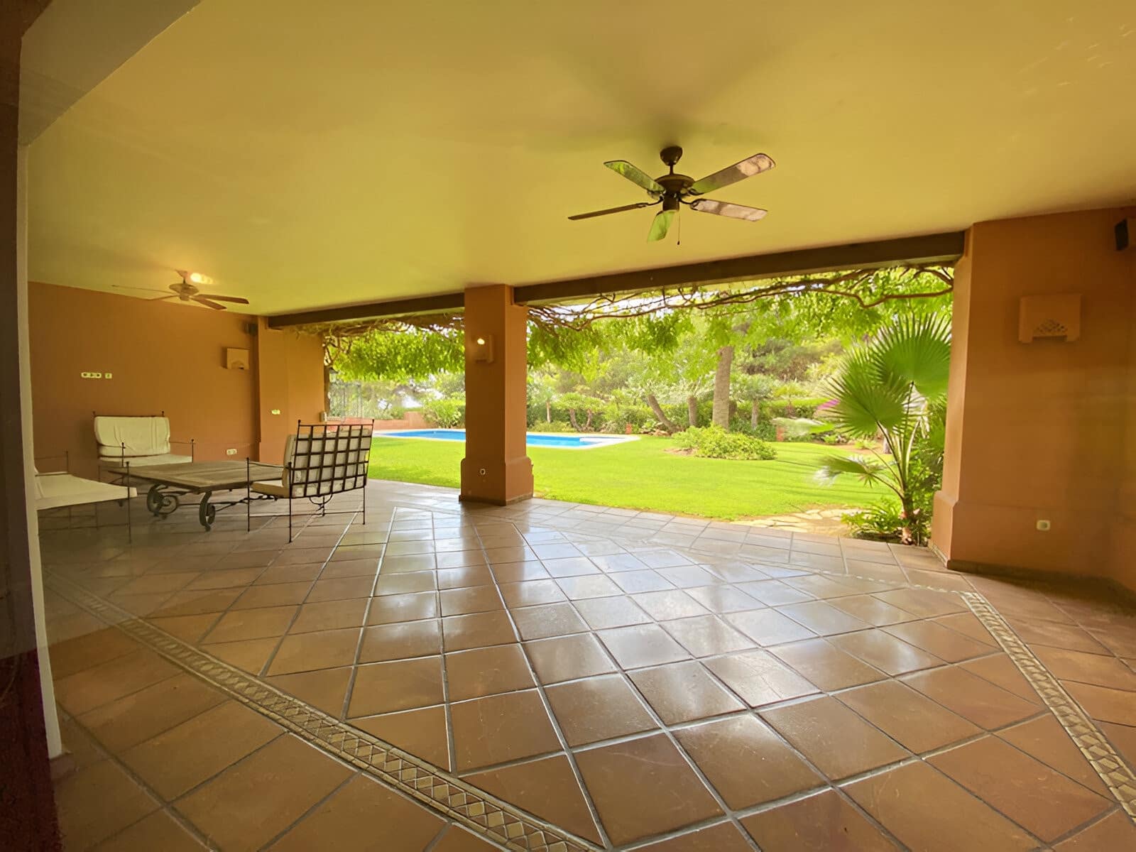 6 quarto Moradia para venda em Marbella com piscina garagem - 4 500 000 € (Ref: 9149017)