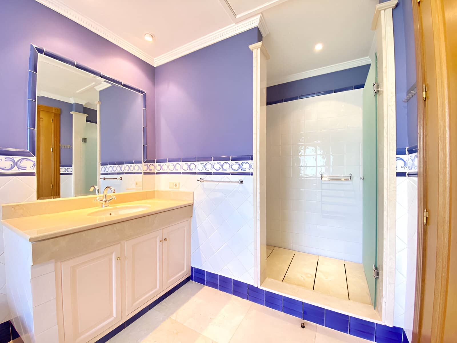 6 quarto Moradia para venda em Marbella com piscina garagem - 4 500 000 € (Ref: 9149017)