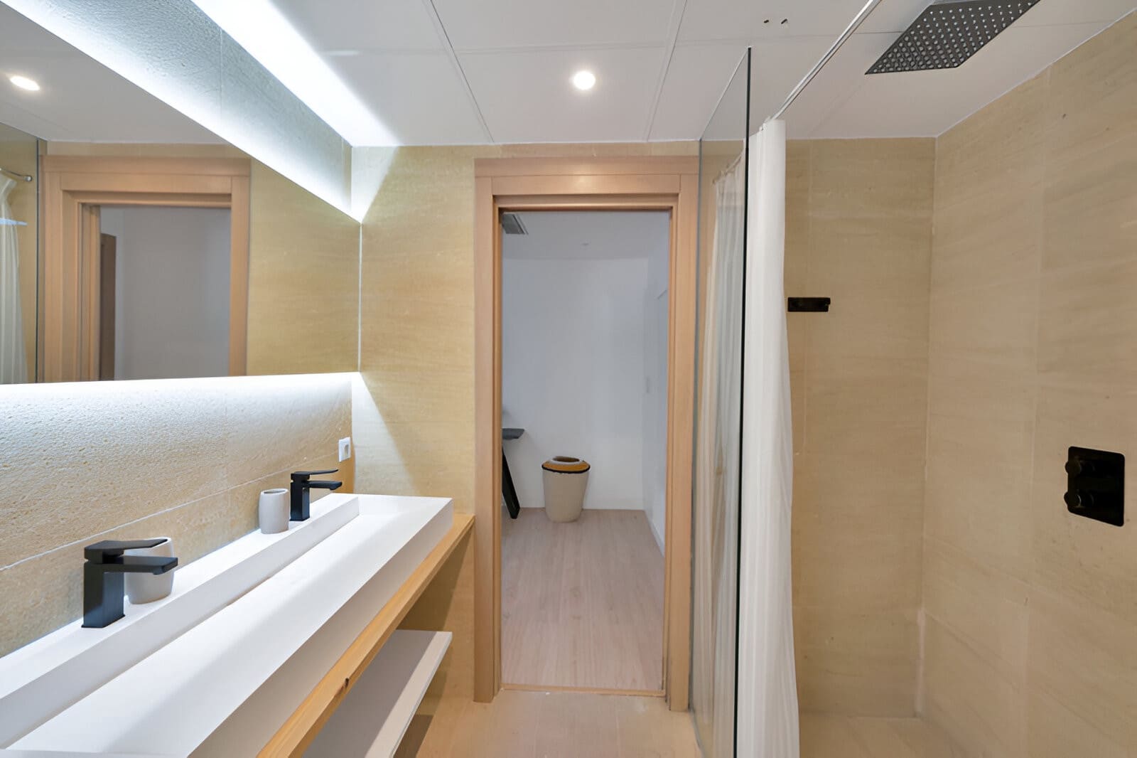 4 Zimmer Haus zu verkaufen in Marbella mit Pool - 895.000 € (Ref: 9149019)