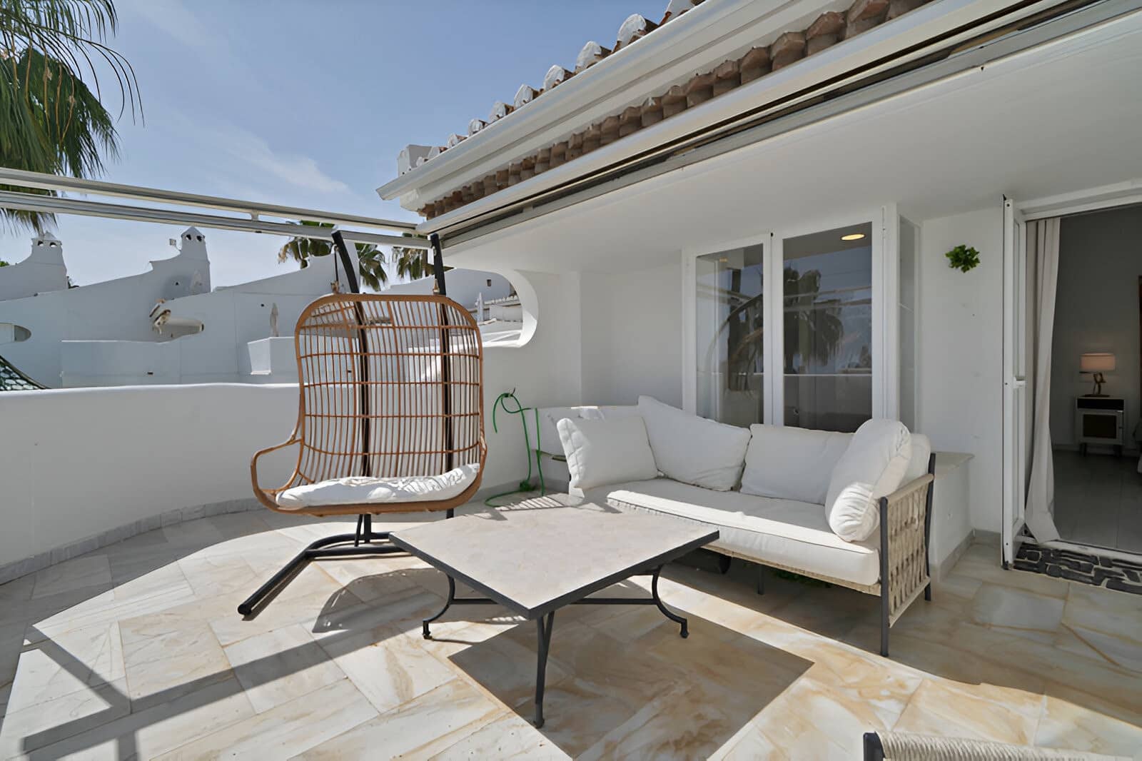 4 Zimmer Haus zu verkaufen in Marbella mit Pool - 895.000 € (Ref: 9149019)