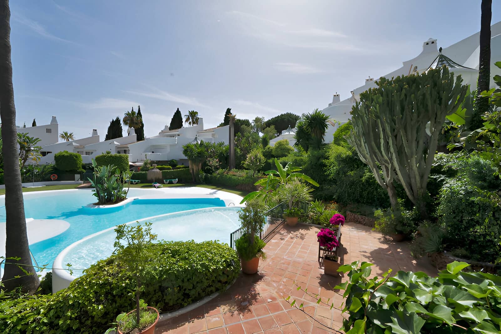 4 Zimmer Haus zu verkaufen in Marbella mit Pool - 895.000 € (Ref: 9149019)