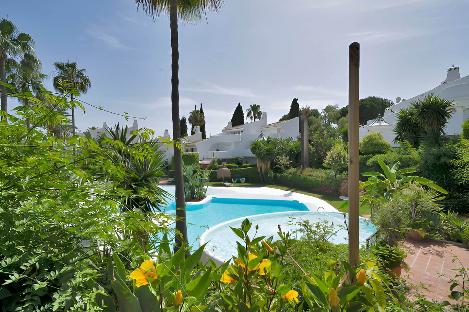 4 Zimmer Haus zu verkaufen in Marbella mit Pool - 895.000 € (Ref: 9149019)