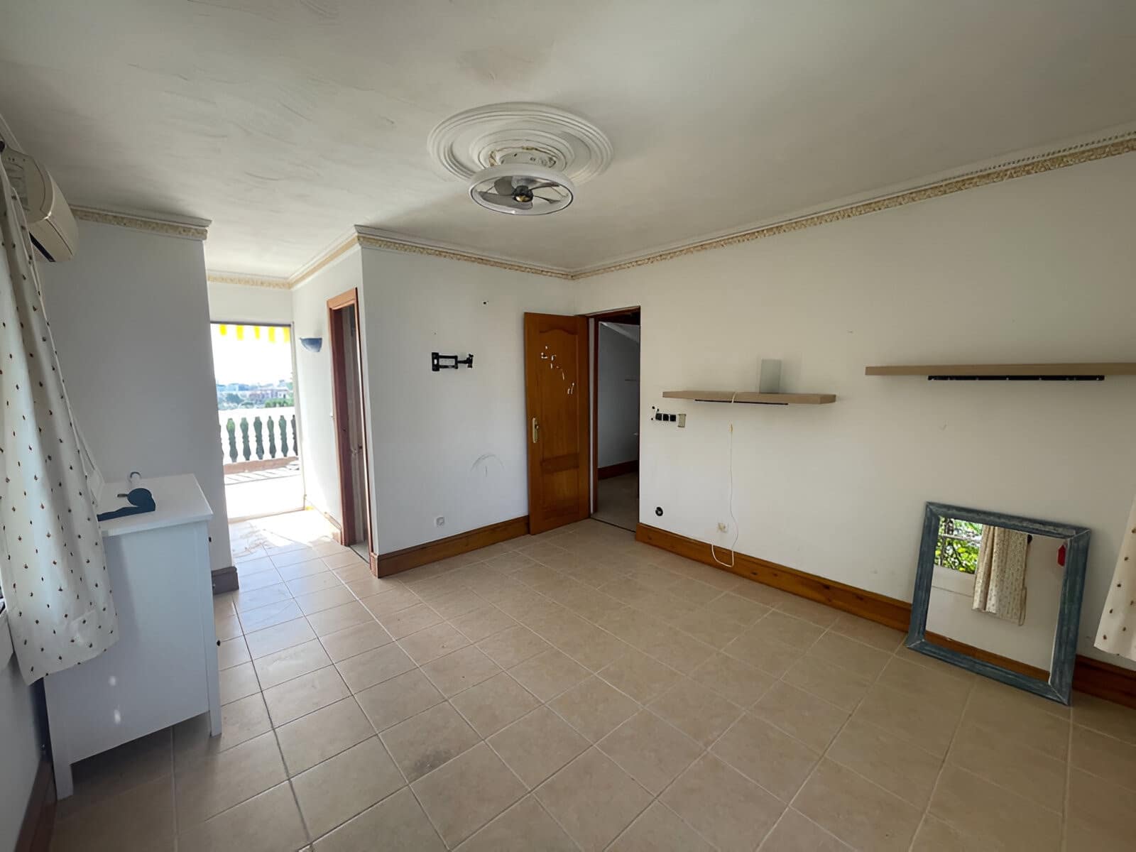 4 bedroom Villa for sale in Mijas Costa with pool garage - € 695,000 (Ref: 9149021)