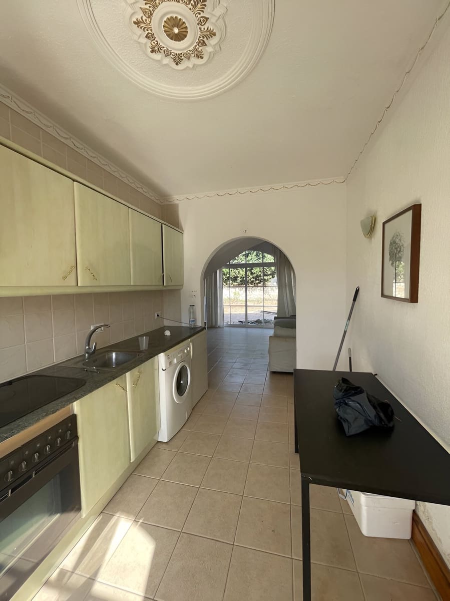 4 bedroom Villa for sale in Mijas Costa with pool garage - € 695,000 (Ref: 9149021)