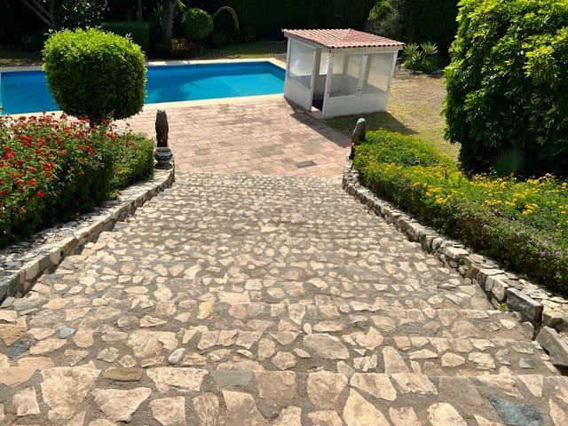 4 quarto Moradia para venda em Mijas Costa, Mijas com piscina garagem - 695 000 € (Ref: 9149021)