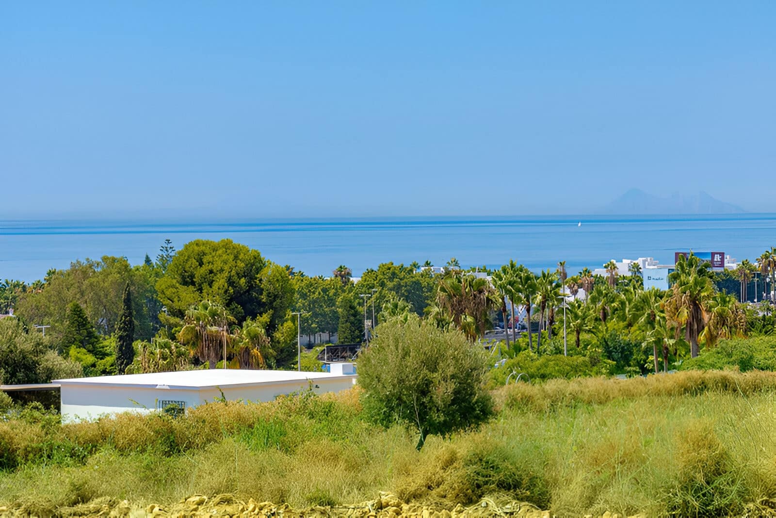 2 makuuhuone Kattohuoneisto myytävänä paikassa New Golden Mile mukana uima-altaan 
autotalli - 389 000 € (Ref: 9151786)