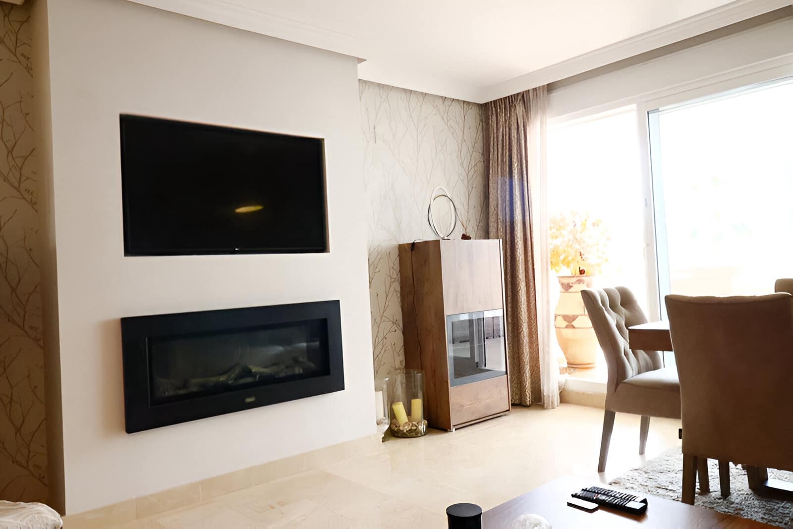 Apartamento de 2 habitaciones en New Golden Mile en venta con piscina garaje - 355.000 € (Ref: 9151787)