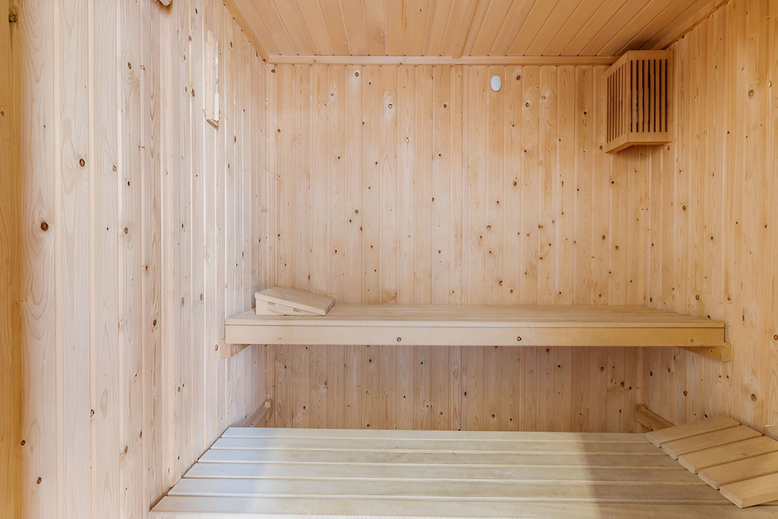 2 bedroom Apartment for sale in New Golden Mile with pool garage - € 355,000 (Ref: 9151788)