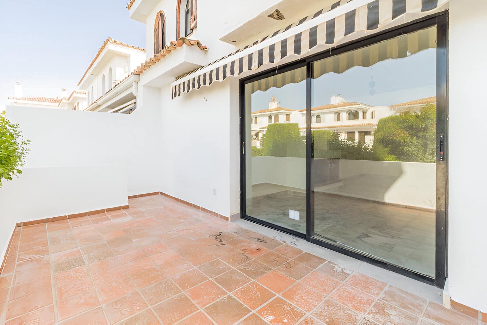 3 soveværelse Byhus til salg i Costalita med swimmingpool garage - € 459.000 (Ref: 9162127)