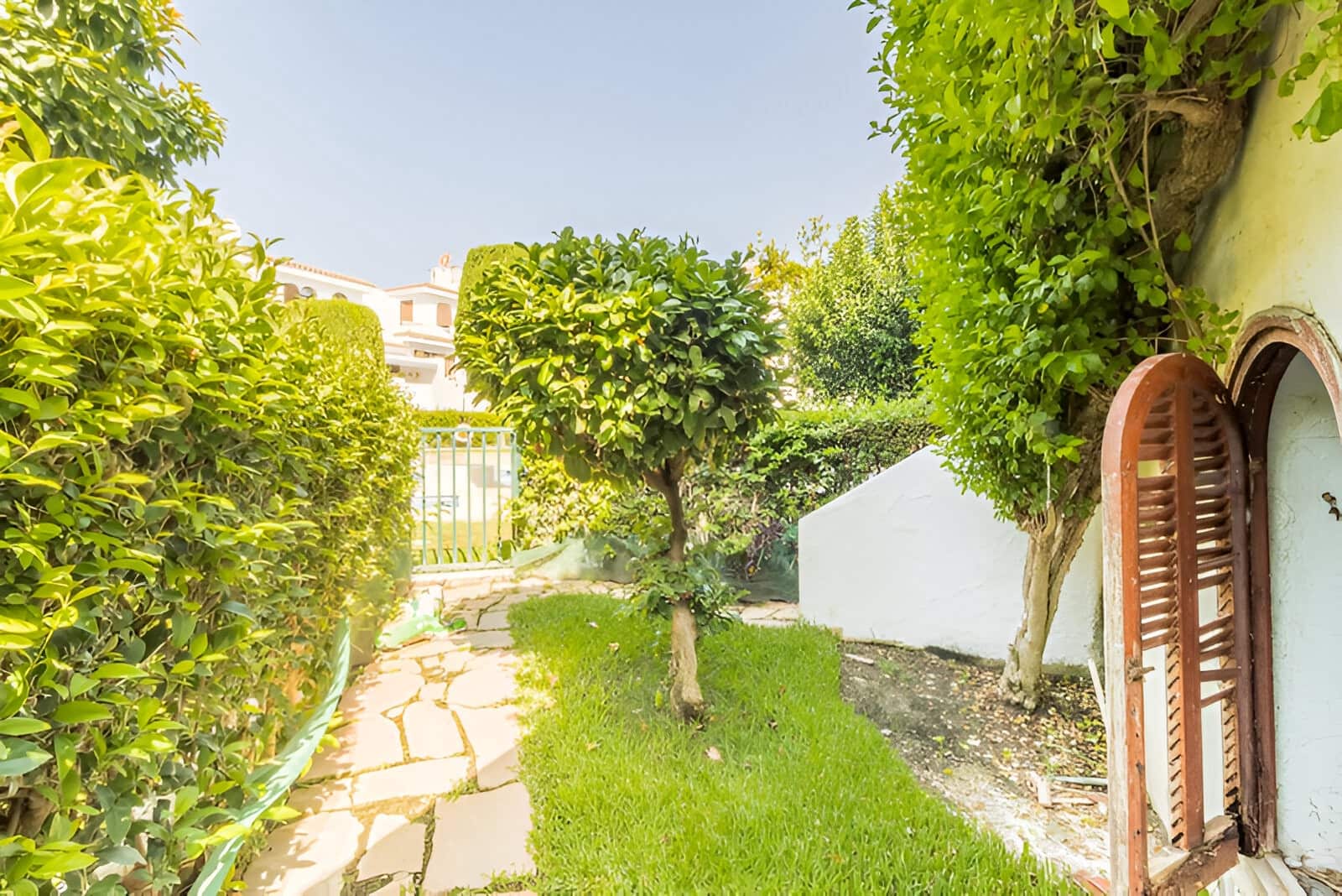 3 soveværelse Byhus til salg i Costalita med swimmingpool garage - € 459.000 (Ref: 9162127)