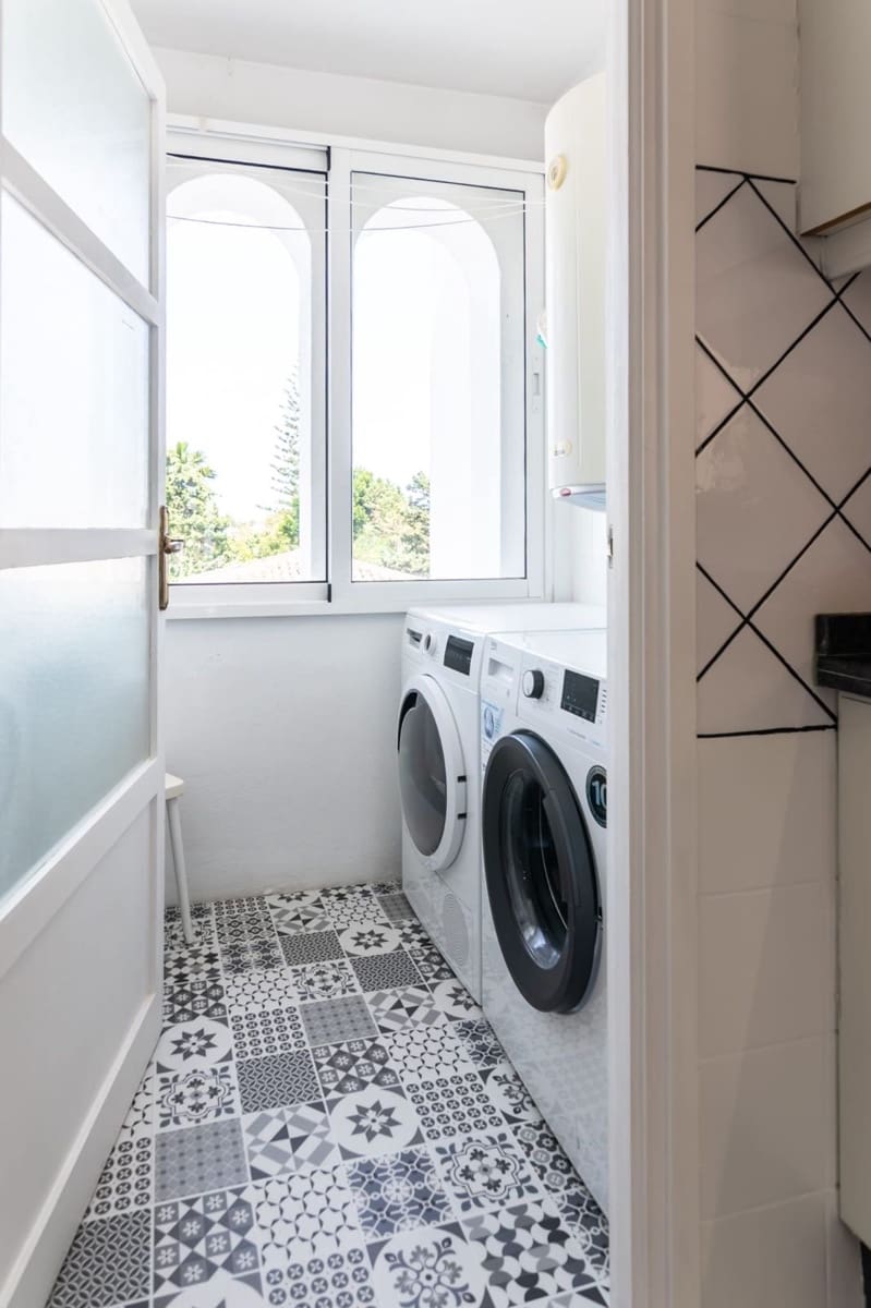 3 soveværelse Penthouse til salg i El Paraiso med swimmingpool - € 535.000 (Ref: 9171291)