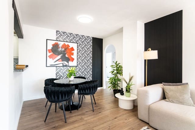 3 makuuhuone Kattohuoneisto myytävänä paikassa El Paraiso, Estepona mukana uima-altaan - 535 000 € (Ref: 9171291)