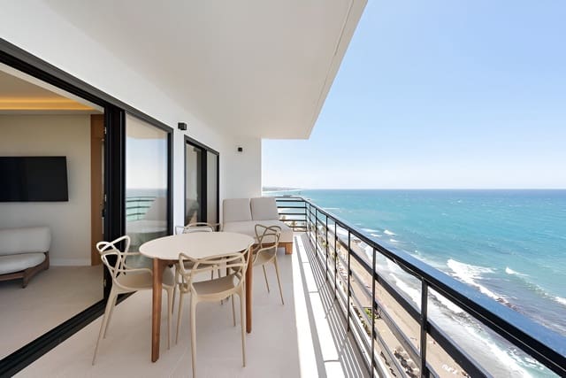 Apartamento de 2 habitaciones en Marbella en venta - 1.390.000 € (Ref: 9197613)