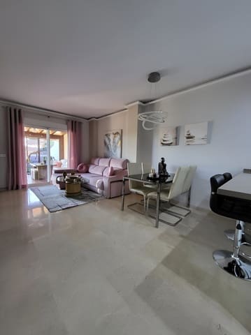 3 quarto Penthouse para venda em Centro, Estepona com piscina - 810 000 € (Ref: 9197615)