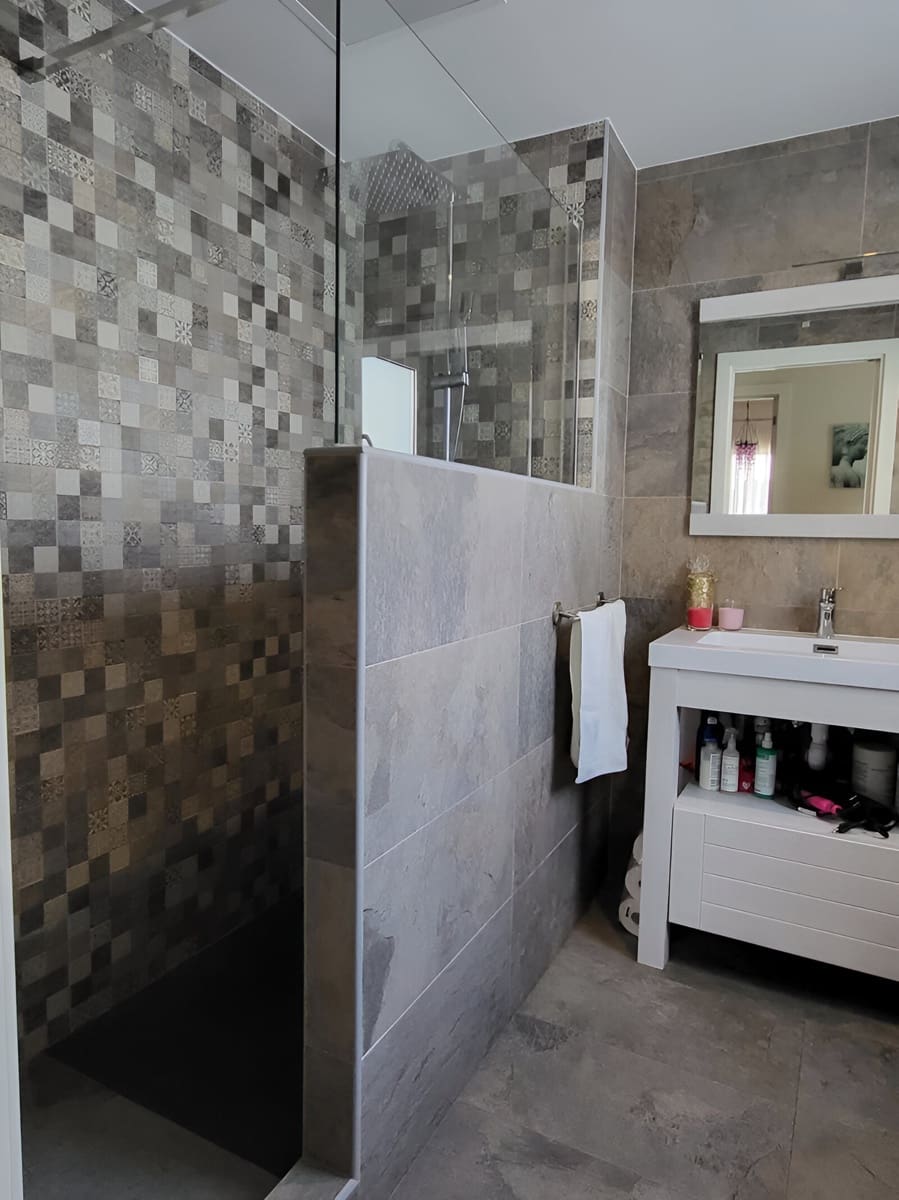 3 slaapkamer Penthouse te koop in Estepona met zwembad - € 810.000 (Ref: 9197615)