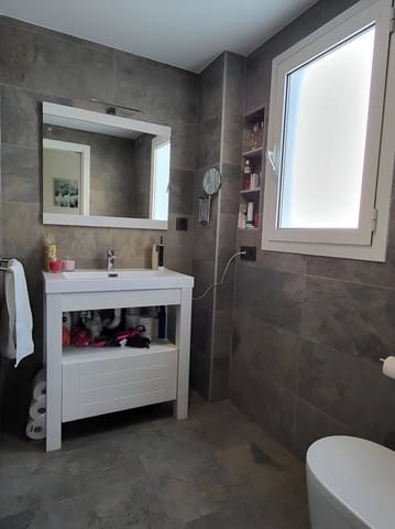 3 quarto Penthouse para venda em Centro, Estepona com piscina - 810 000 € (Ref: 9197615)