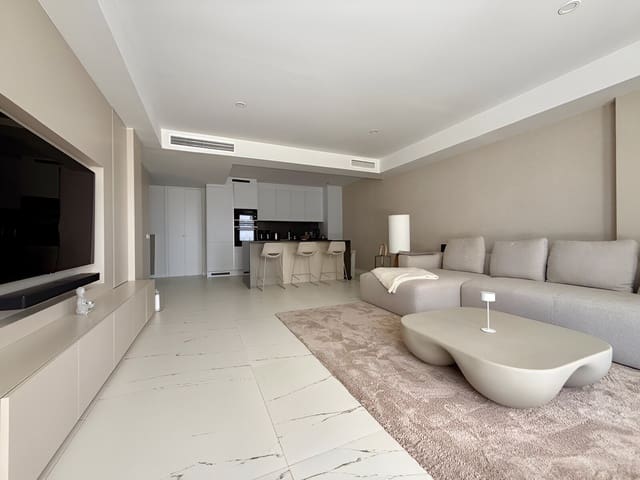 Apartamento de 2 habitaciones en Casares en venta con piscina garaje - 649.000 € (Ref: 9197616)