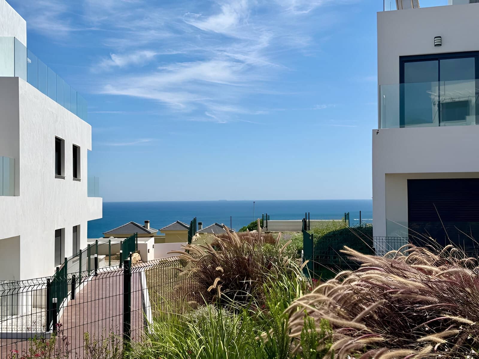 2 bedroom Apartment for sale in Casares with pool garage - € 649,000 (Ref: 9197616)