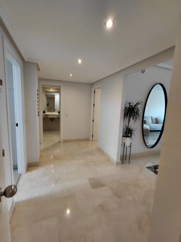 2 bedroom Apartment for sale in Marbella with pool garage - € 540,000 (Ref: 9197617)