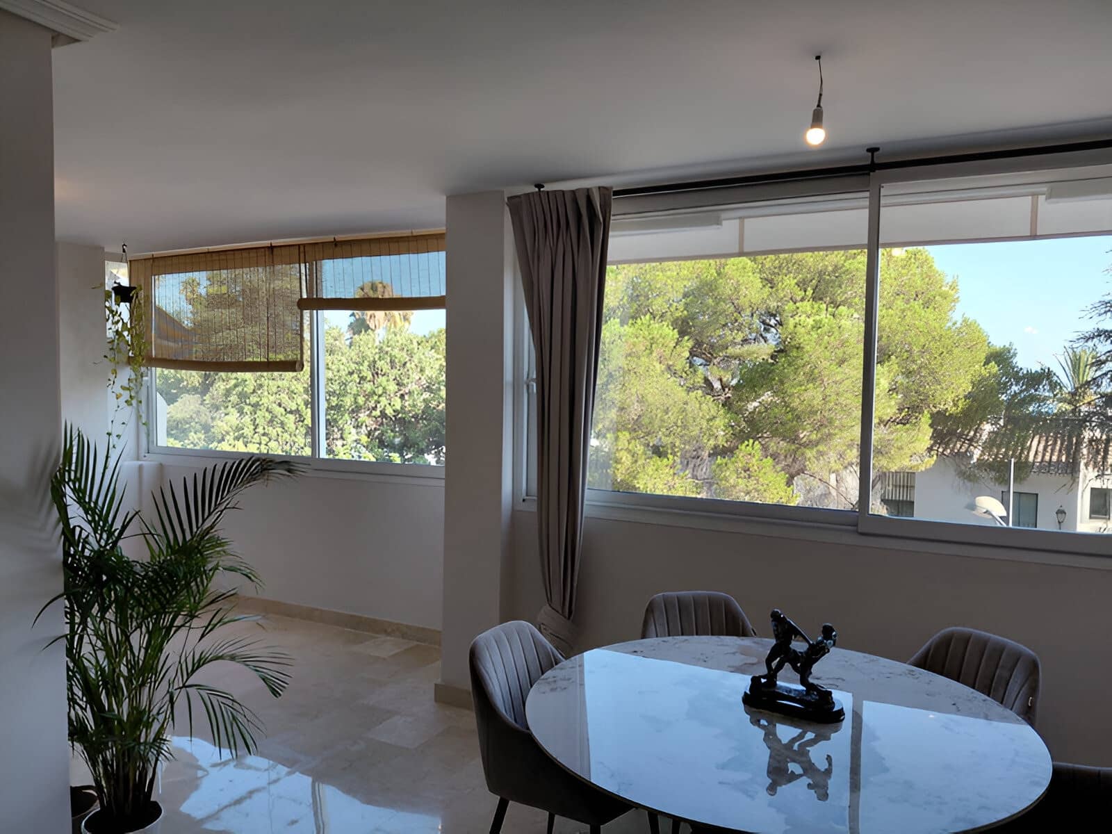 2 bedroom Apartment for sale in Marbella with pool garage - € 540,000 (Ref: 9197617)