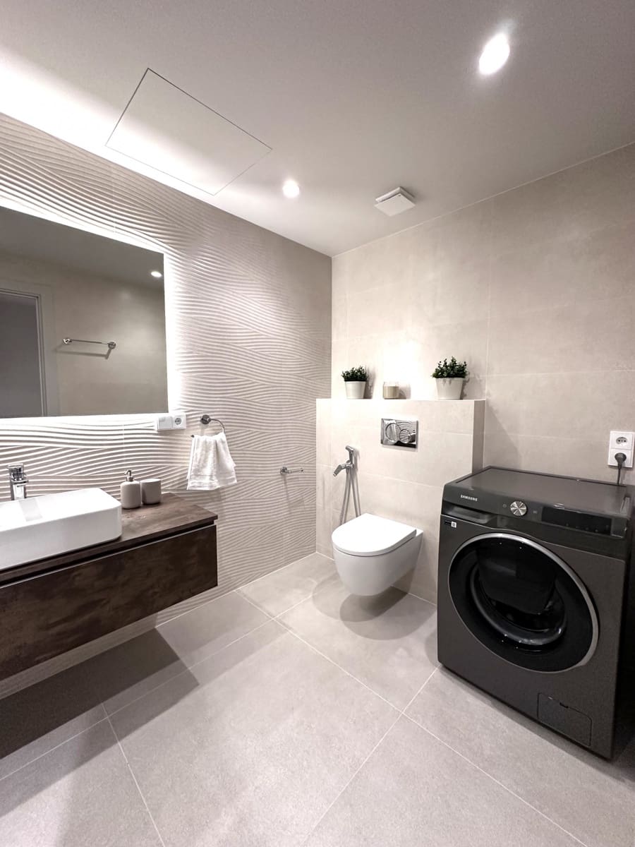 3 soverom Leilighet til salgs i Nueva Andalucia med garasje - € 1 190 000 (Ref: 9243048)