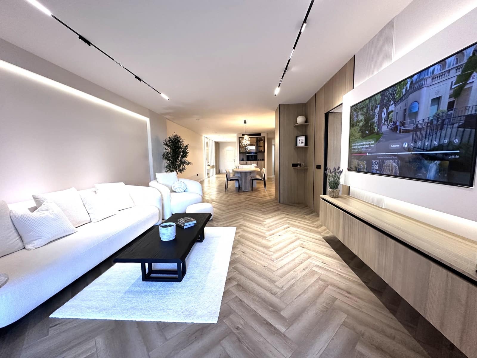 3 soverom Leilighet til salgs i Nueva Andalucia med garasje - € 1 190 000 (Ref: 9243048)