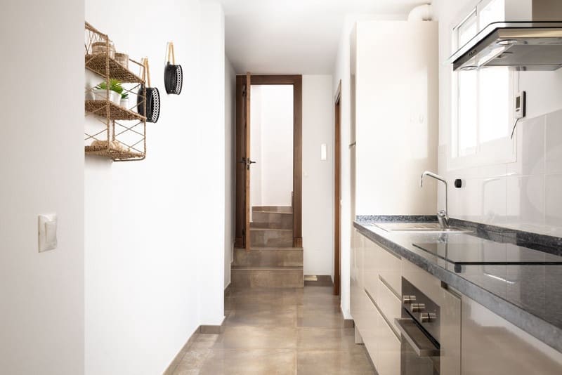 Casa de 3 habitaciones en Estepona en venta con garaje - 595.000 € (Ref: 9246512)