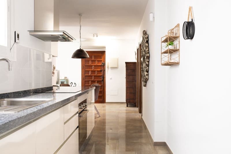 Casa de 3 habitaciones en Estepona en venta con garaje - 595.000 € (Ref: 9246512)