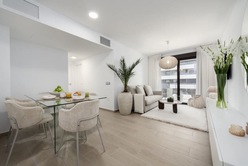 2 bedroom Apartment for sale in Estepona with pool - € 360,000 (Ref: 9246516)